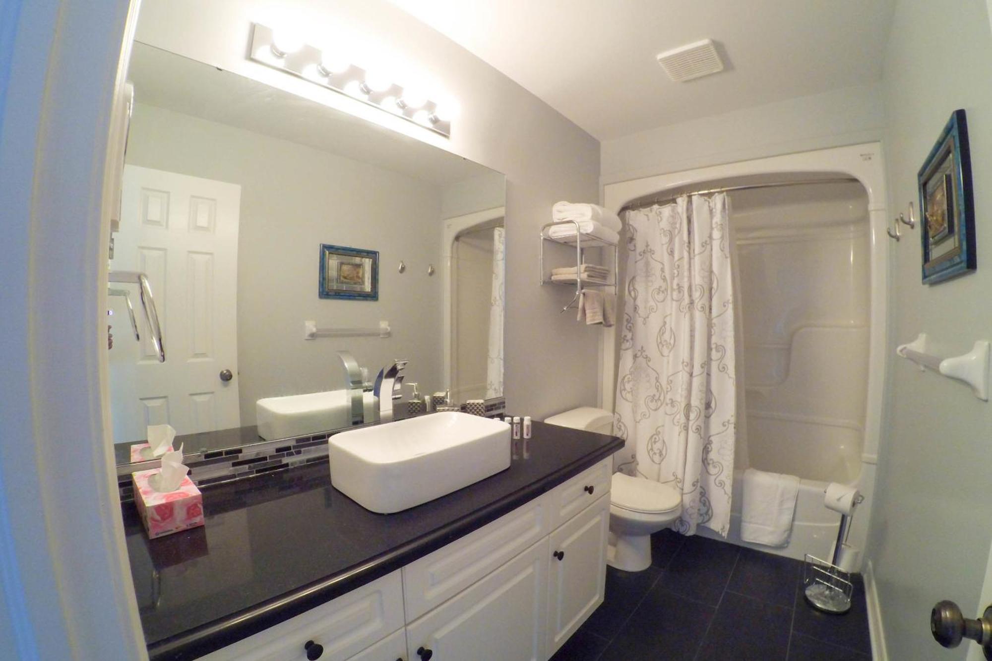 Deluxe Double Room with Bath