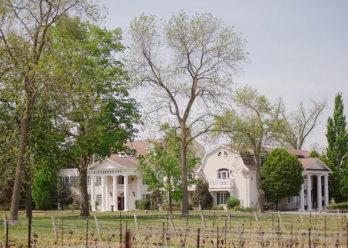 Riverbend Inn&Vineyard