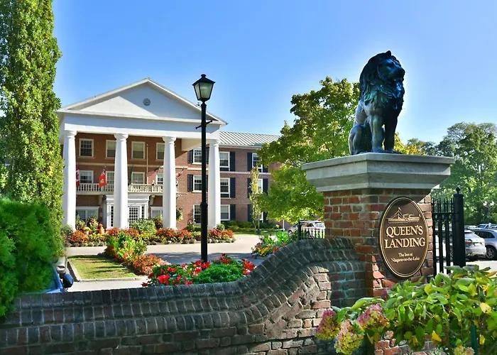 Queens Landing